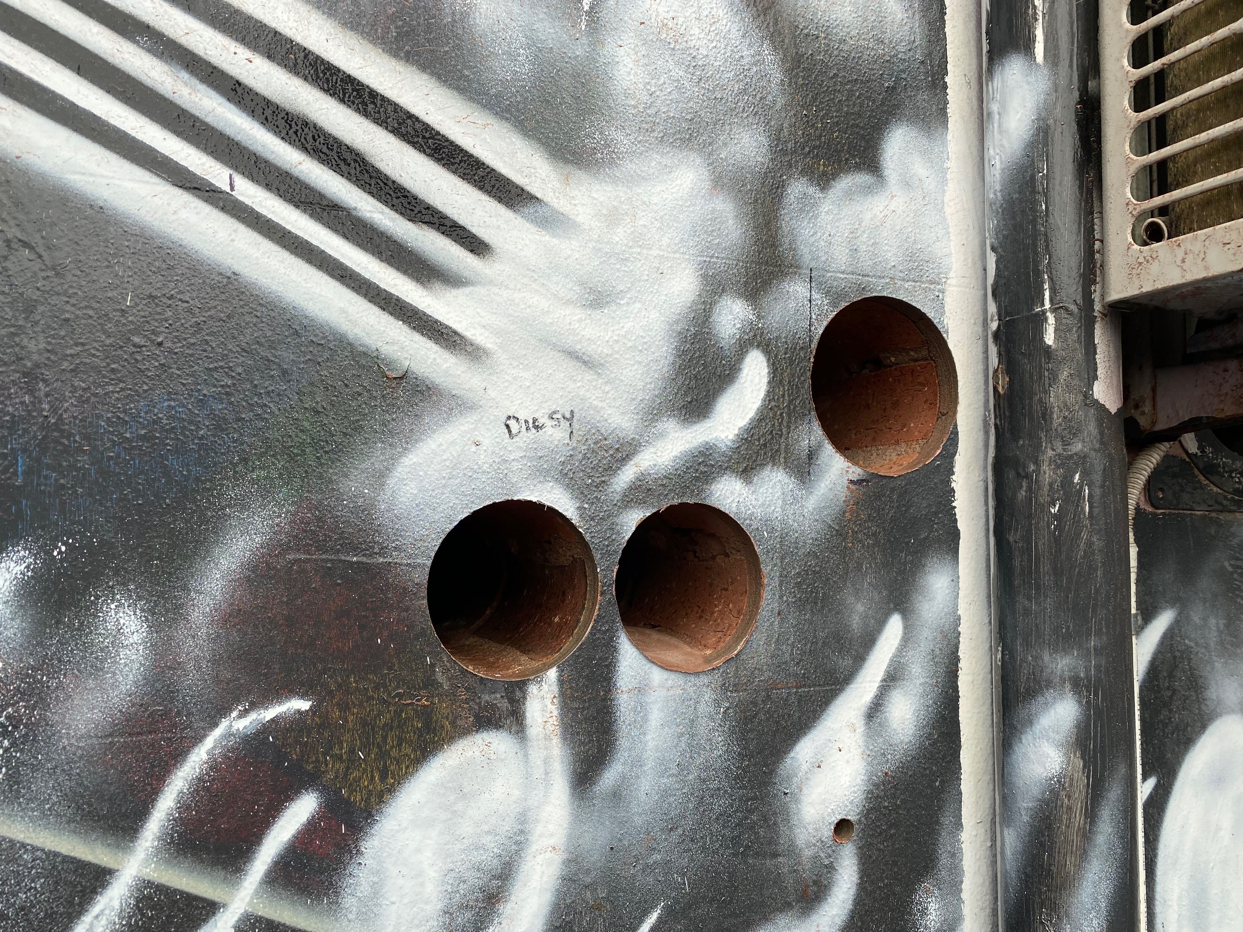 ACDC lane drilling holes through the artwork :(